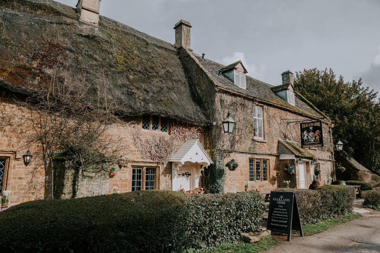 The Falkland Arms Chipping Norton Exterior photo